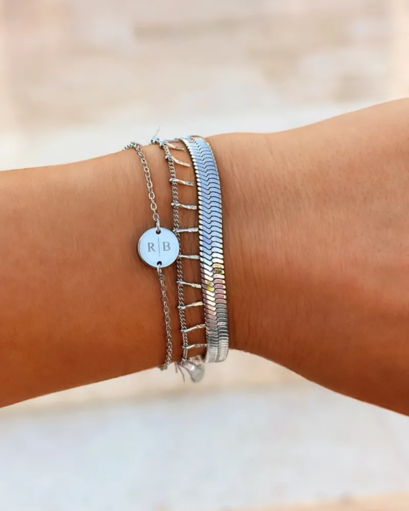 Finaste Initial Armband Mini Coin Best