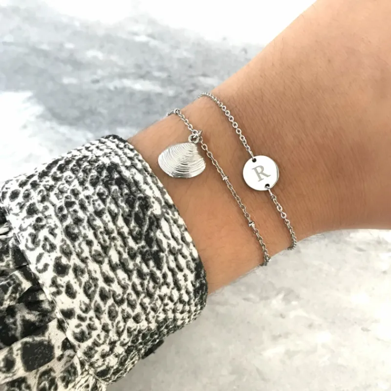 Finaste Initial Armband Mini Coin Best