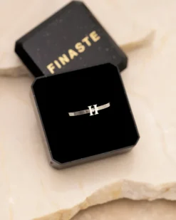 Finaste Initial ring mini Hot