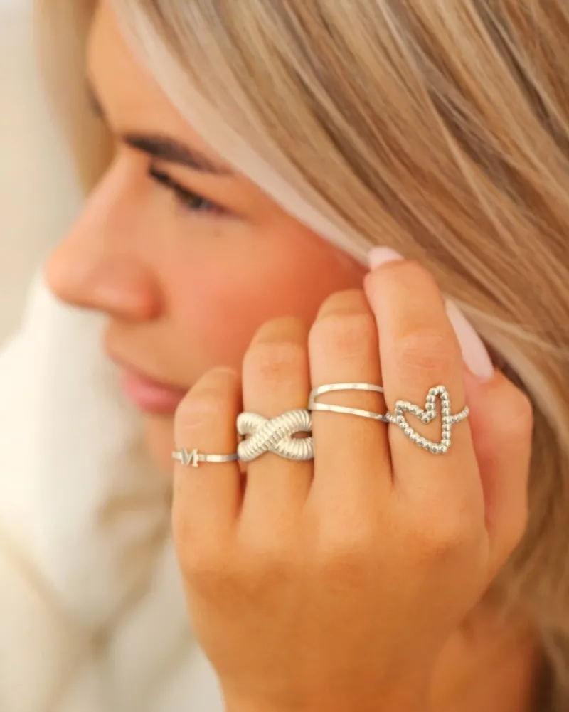 Finaste Initial ring mini Hot