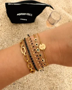 Finaste 2 initialen armband klein muntje goud kleurig Best