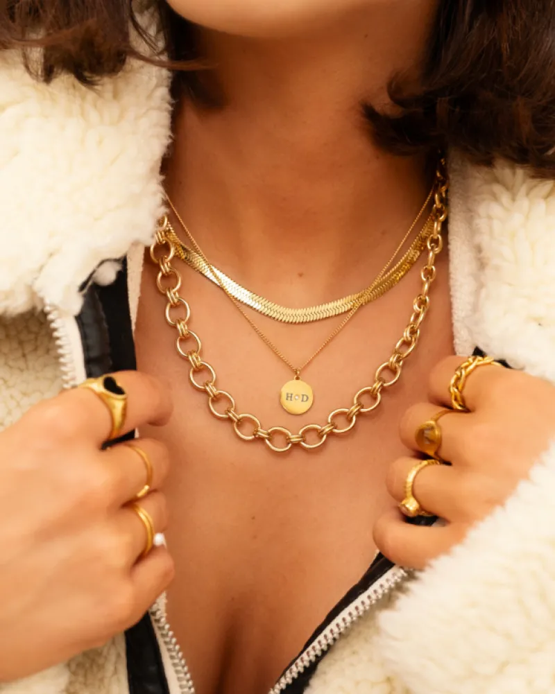 Finaste Ketting 2 initials exclusive goudkleurig Discount