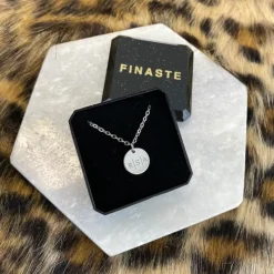 Finaste Ketting Met Drie Letters Sale