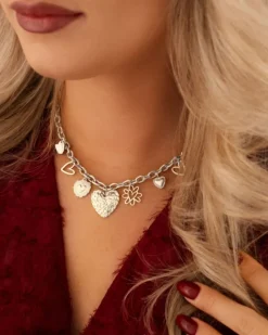 Finaste Ketting met hartjes bedels Clearance