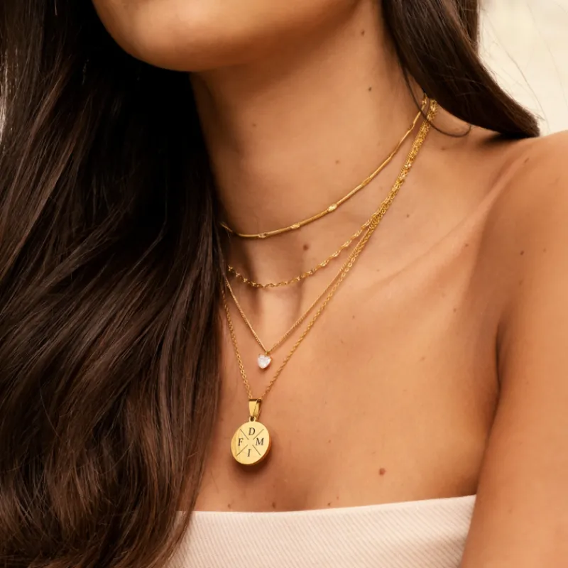 Finaste Ketting Met Vier Initialen Goud Kleurig Discount
