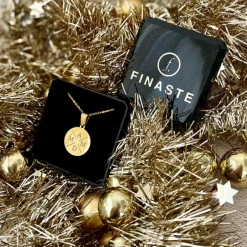 Finaste Ketting Met Vier Initialen Goud Kleurig Discount
