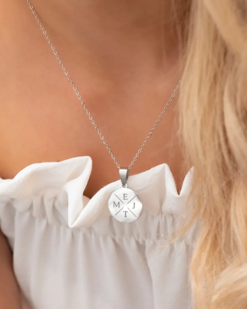Finaste Ketting Met Vier Initialen Online