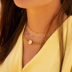 Finaste Ketting Met Witte Bolletjes Goudkleurig Hot