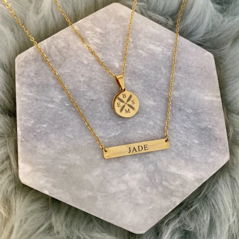 Finaste Ketting vier letters goud kleurig Best