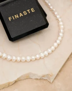 Finaste Korte parelketting goudkleurig Clearance