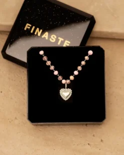 Finaste Kralen ketting vintage hartje Sale