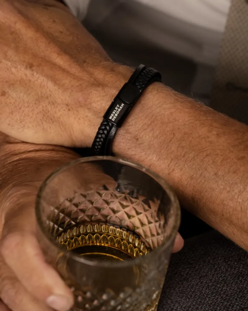 Finaste Leren heren armband met namen kleur zwart Outlet