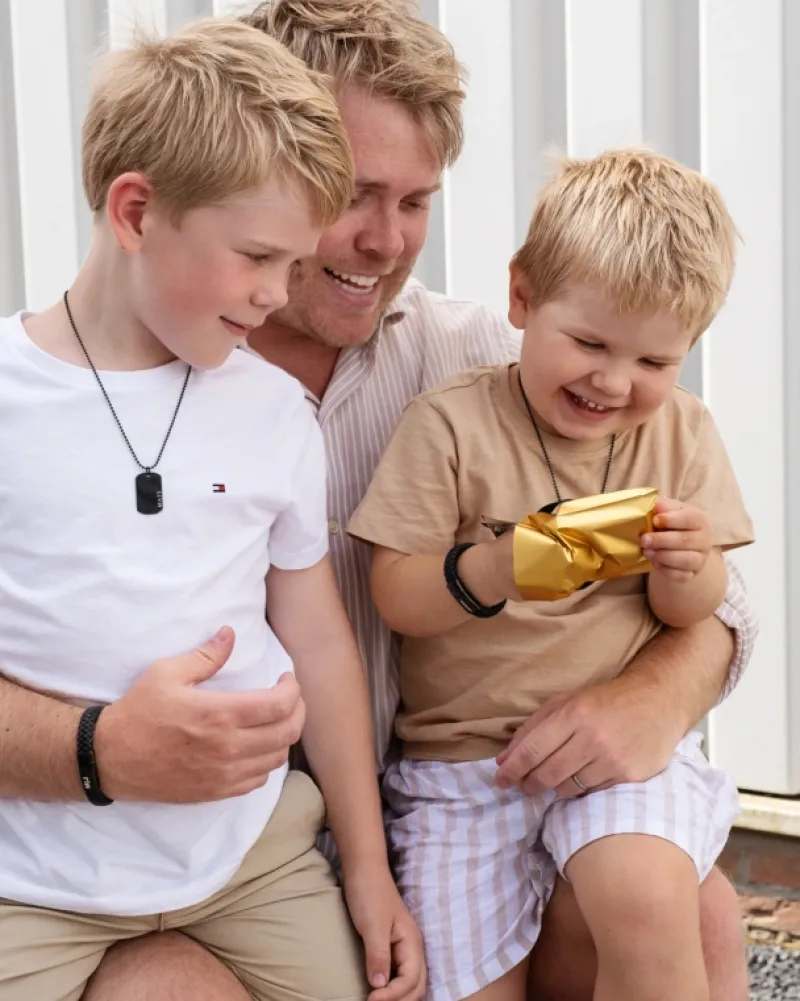Finaste Leren mannen armband met naam zwart Outlet