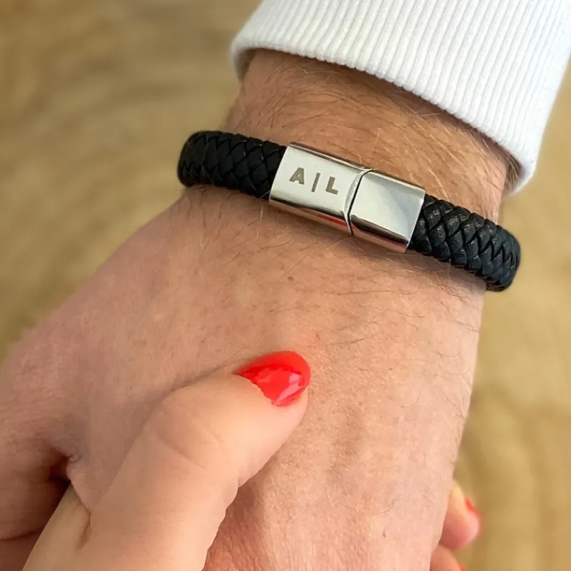 Finaste Leren mannen armband met naam Sale
