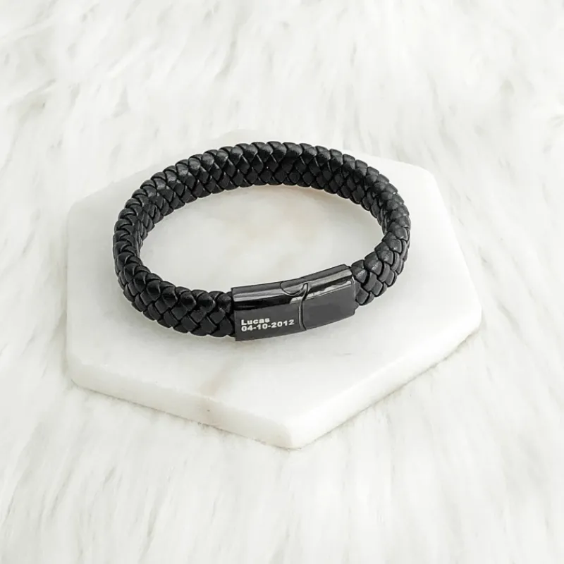 Finaste Leren mannen armband met naam zwart Outlet