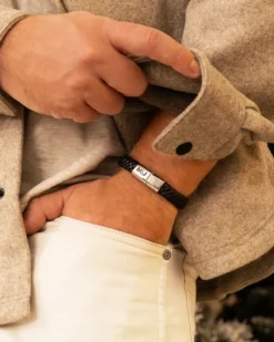 Finaste Leren mannen armband met naam Sale