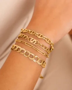 Finaste Letter Armband Charm Goudkleurig New