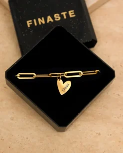 Finaste Letter armband hartje goudkleurig Clearance