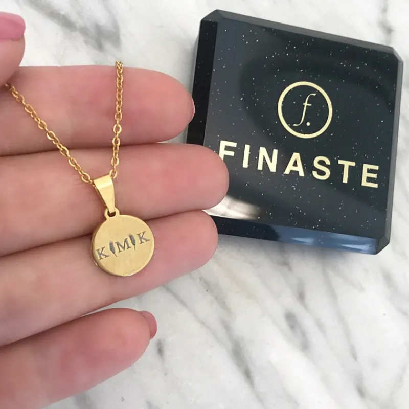 Finaste Letter ketting 3 initialen goud kleurig Hot
