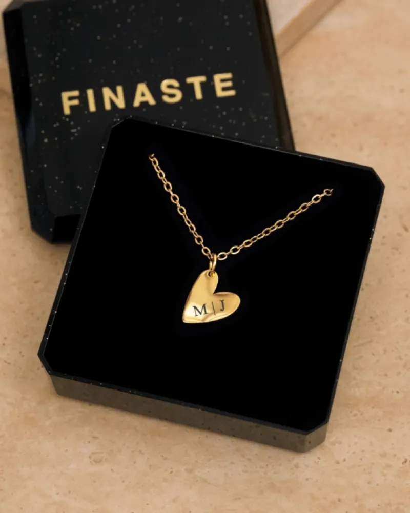 Finaste Letter ketting hartje goudkleurig Online