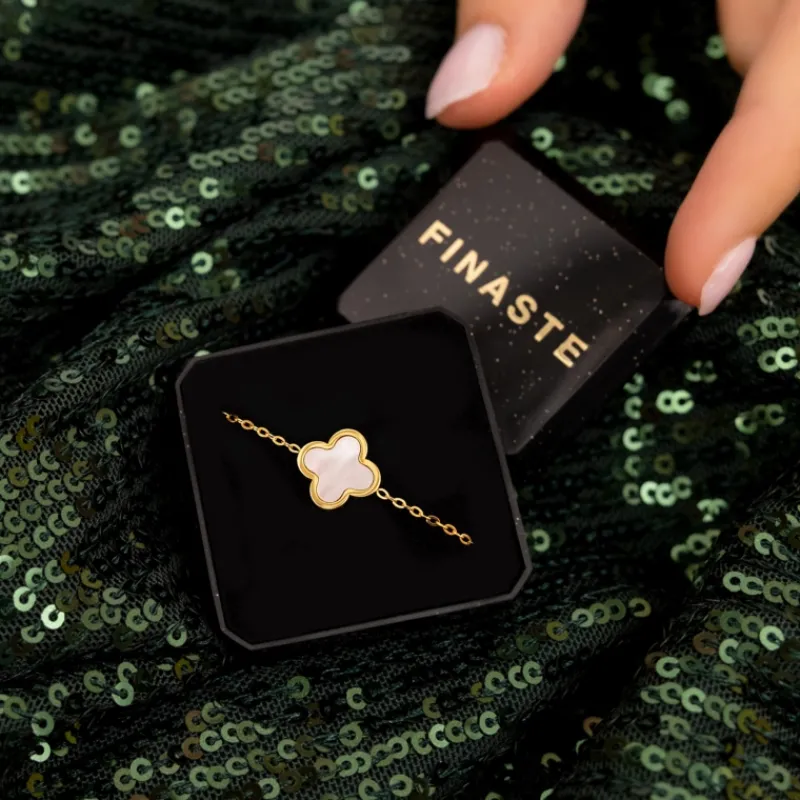 Finaste Luxury Clover armband kleur goud Hot