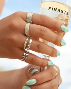 Finaste Maze ring Sale