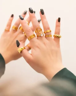 Finaste Maze ring goldplated Clearance