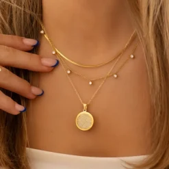 Finaste Mini snake ketting goudkleurig Outlet