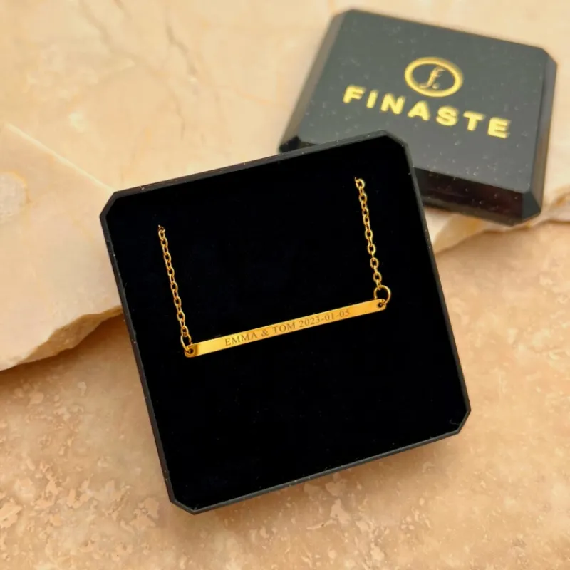 Finaste Minimalistische graveerbare bar ketting goudkleurig Hot