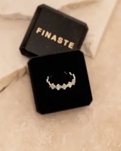 Finaste Multi clover ring Hot