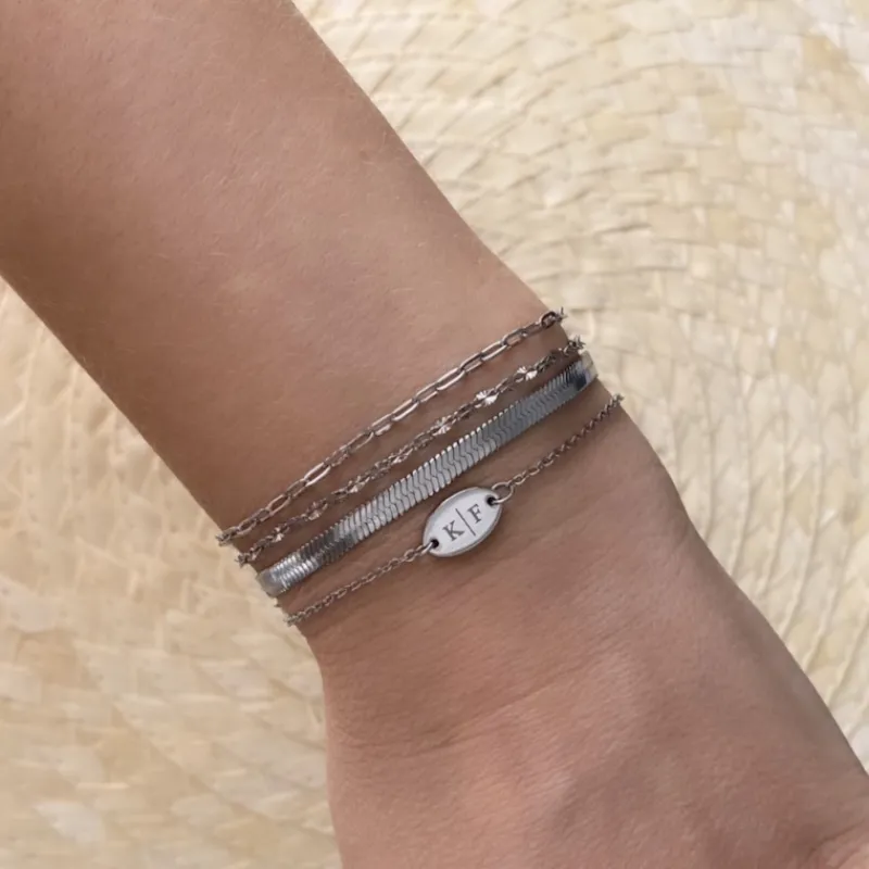 Finaste Musthave armbandje met 2 letters Sale