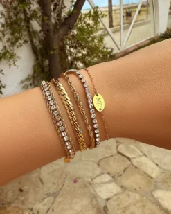 Finaste Musthave armbandje met 2 letters goud kleurig Clearance
