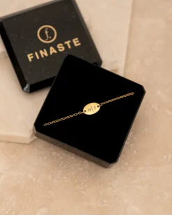 Finaste Musthave armbandje met 2 letters goud kleurig Clearance