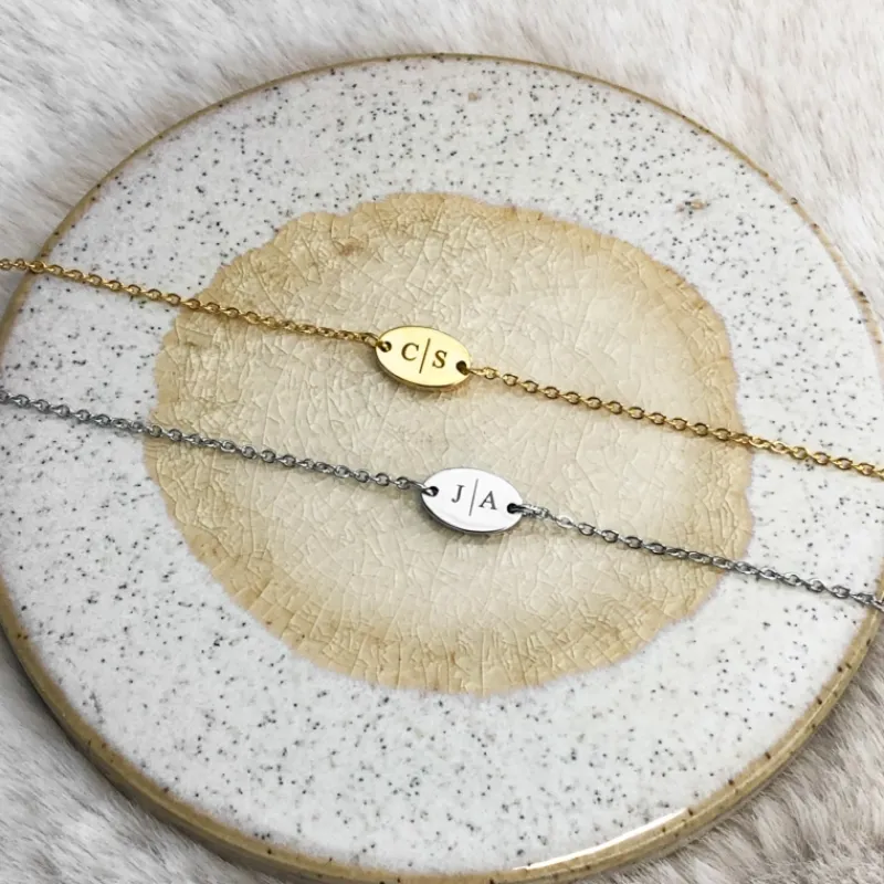 Finaste Musthave armbandje met 2 letters Sale