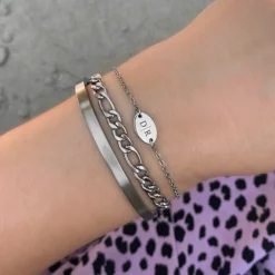 Finaste Musthave armbandje met 2 letters Sale
