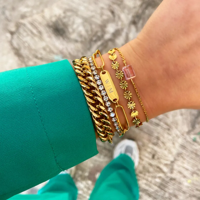 Finaste Naam armband chunky chain goudkleurig New