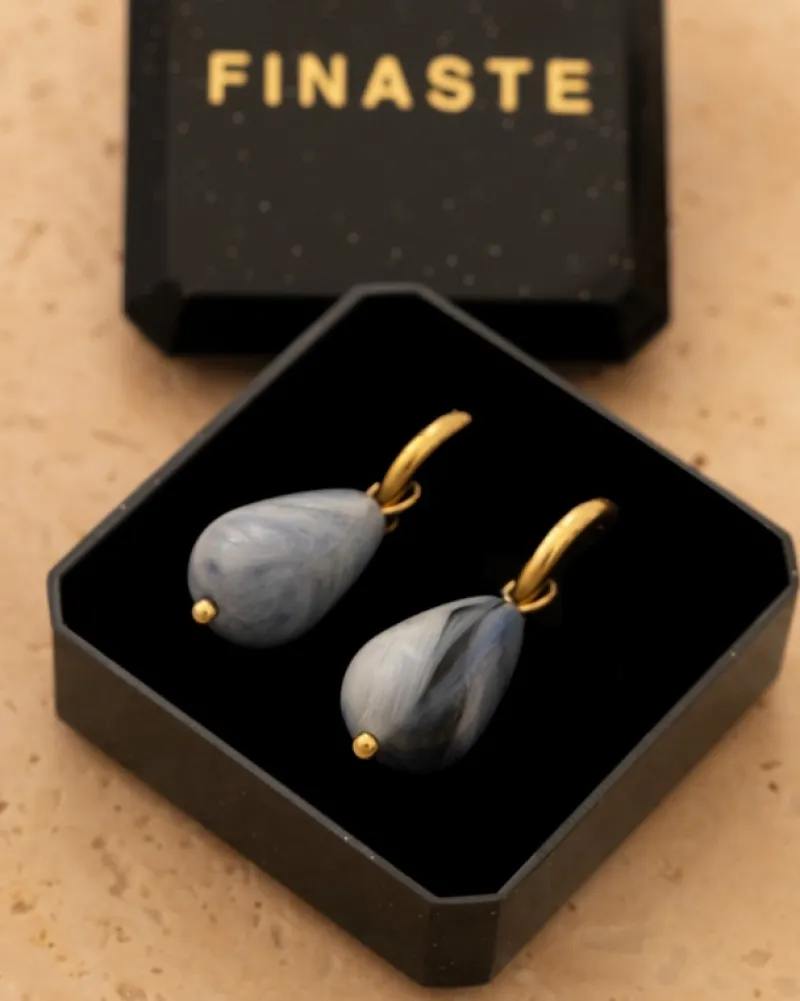 Finaste Oorbellen blauwe druppels goudkleurig Fashion