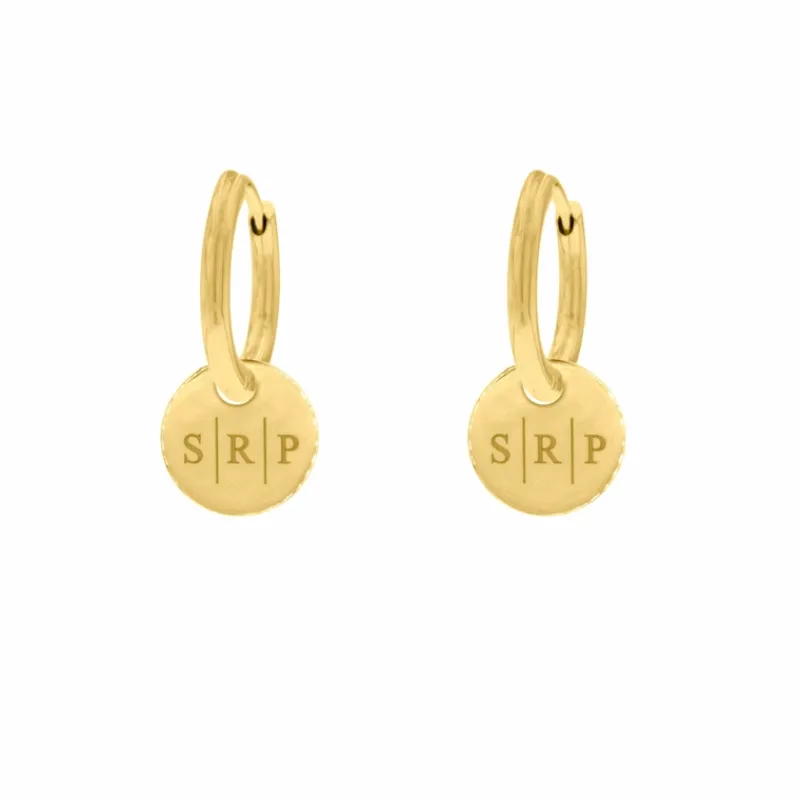 Finaste Oorbellen Met Drie Letters Goud kleurig Online