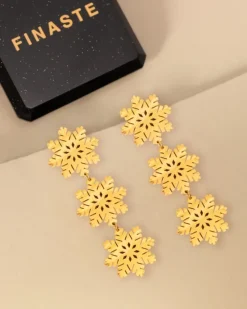 Finaste Oorbellen snowflakes goudkleurig New