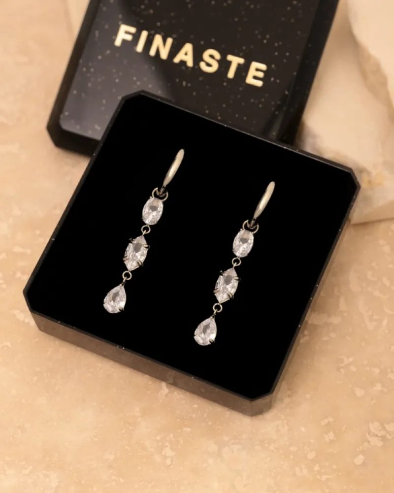 Finaste Oorhangers triple gemstones Online
