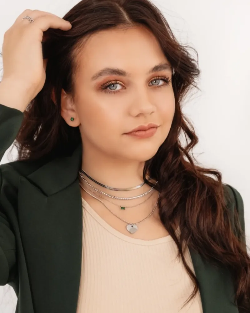 Finaste Oorknopjes emerald stone Hot