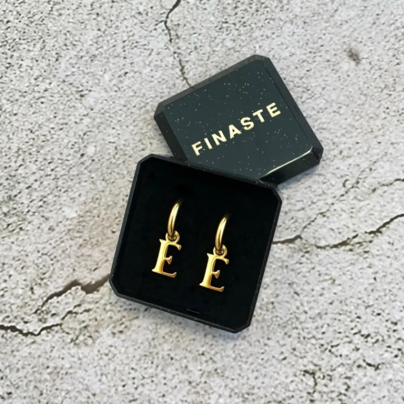 Finaste Oorringetjes met initial kleur goud Fashion