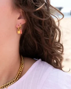 Finaste Oorringetjes met koraal steentje kleur goud Hot