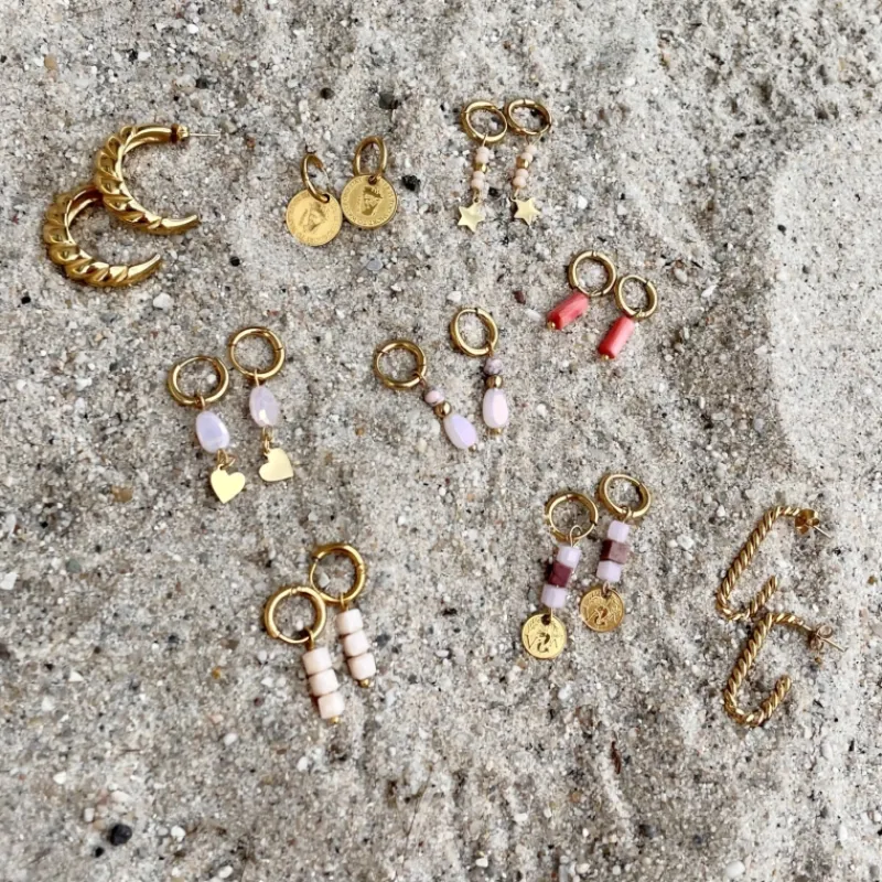Finaste Oorringetjes met nude steentjes kleur goud Fashion