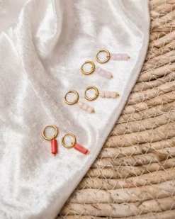 Finaste Oorringetjes met nude steentjes kleur goud Fashion