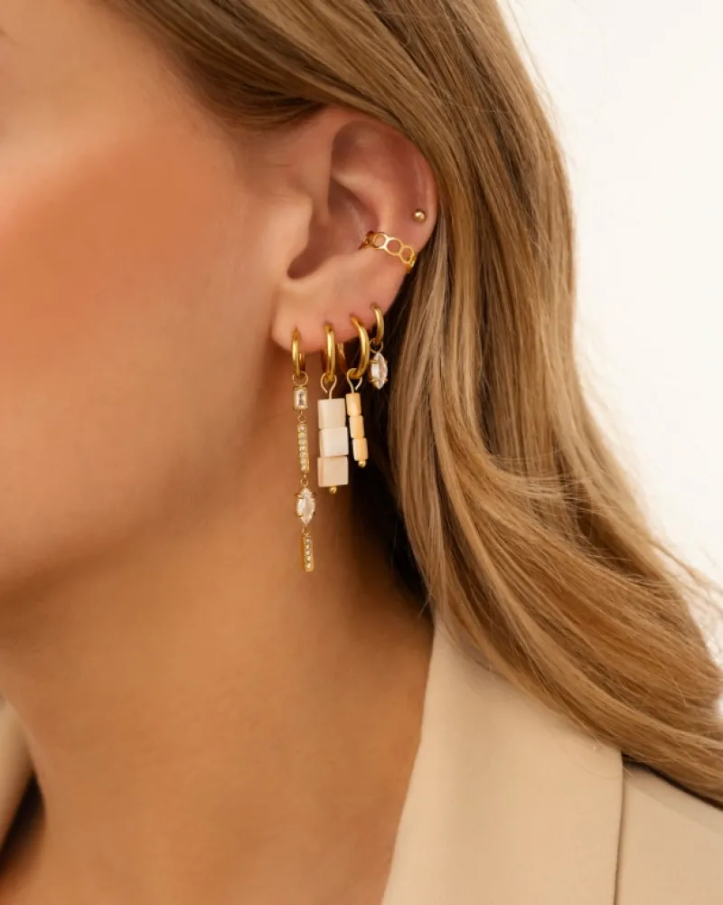 Finaste Oorringetjes sparkle marquise goldplated Hot