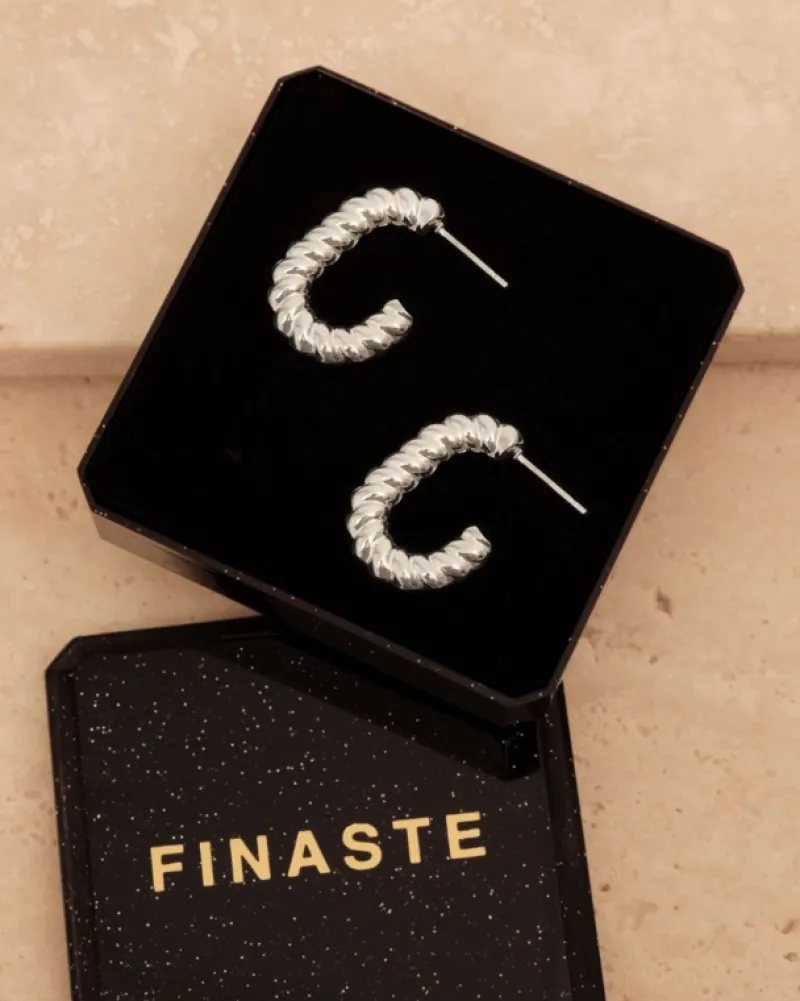 Finaste Oval hoops twisted Discount