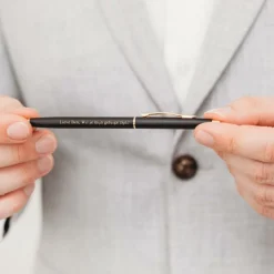 Finaste Pen met Gravering Zwart Online