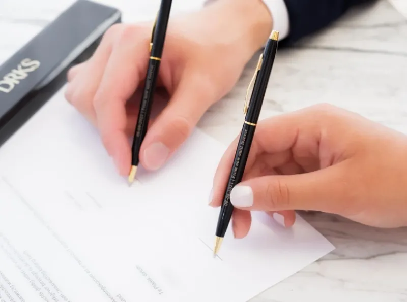 Finaste Pen met Gravering Zwart Online