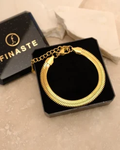 Finaste Platte snake armband goudkleurig Sale